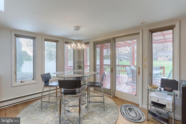 1142 PARK DR, Palmyra, PA 17078