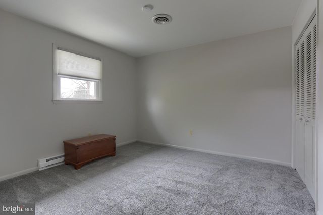 1142 PARK DR, Palmyra, PA 17078