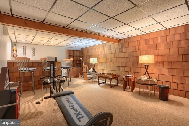 1142 PARK DR, Palmyra, PA 17078
