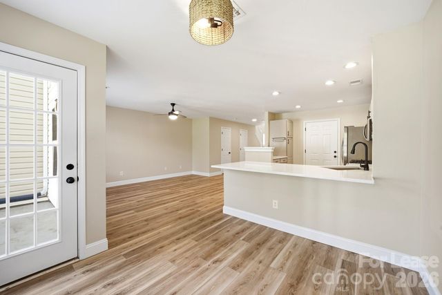 11112 Saintsbury Place, Charlotte, NC 28270