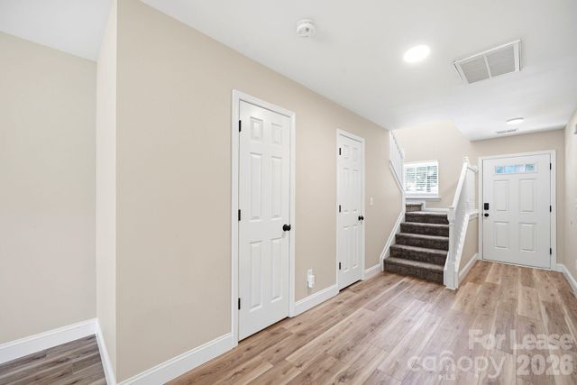 11112 Saintsbury Place, Charlotte, NC 28270