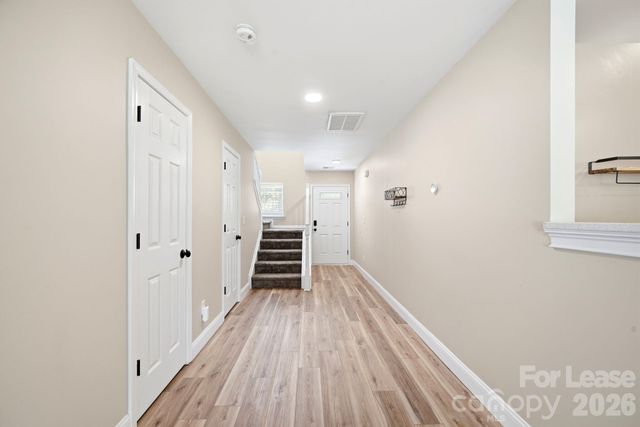 11112 Saintsbury Place, Charlotte, NC 28270