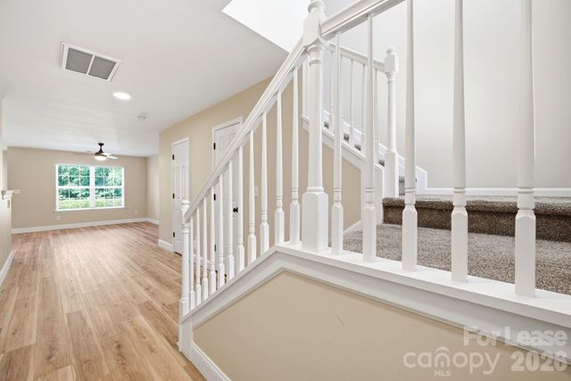11112 Saintsbury Place, Charlotte, NC 28270