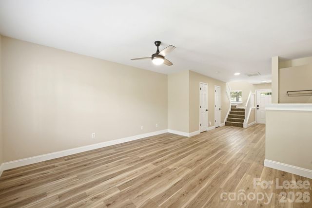 11112 Saintsbury Place, Charlotte, NC 28270