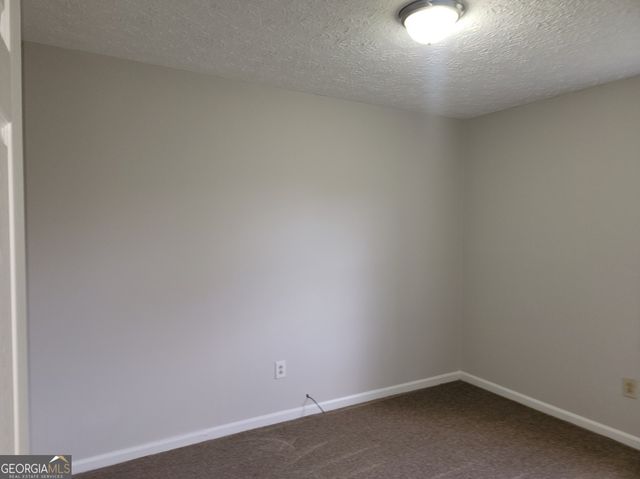 15 Greenview Drive, Mcdonough, GA 30253