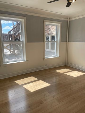 451 E 111th Street 2R, Chicago, IL 60628