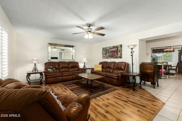 9404 W HIDDEN VALLEY Circle, Sun City, AZ 85351