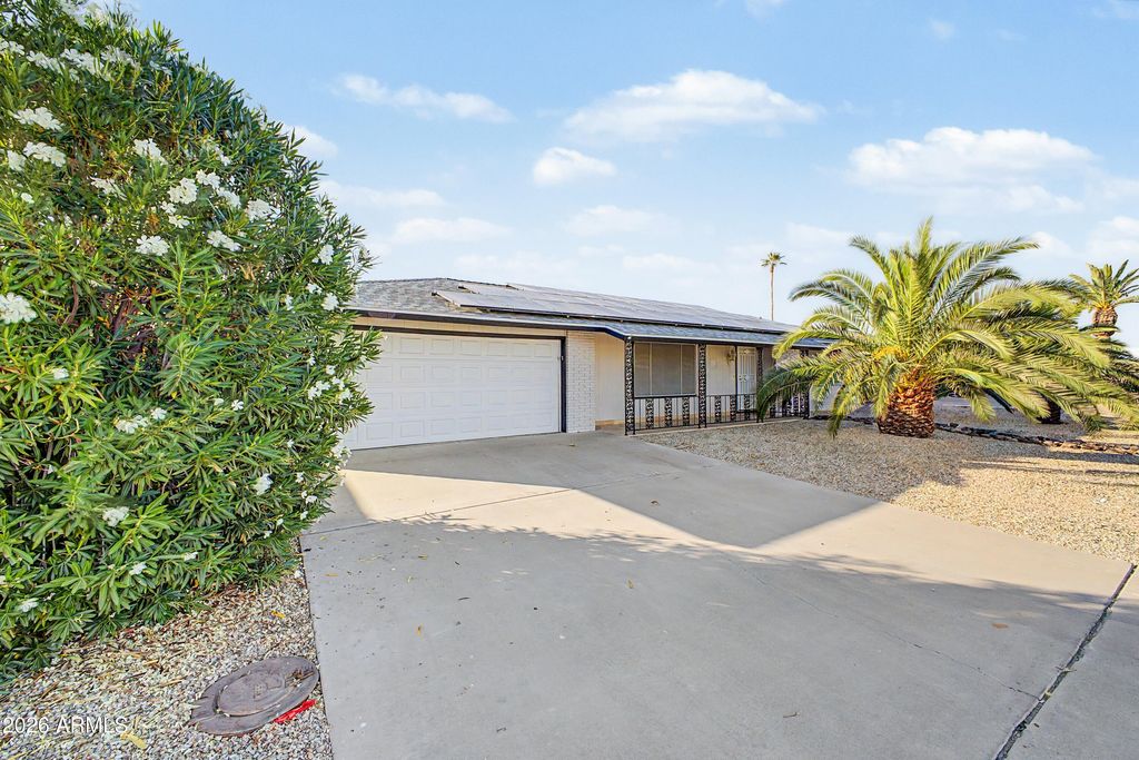 9404 W HIDDEN VALLEY Circle, Sun City, AZ 85351 — photo 2
