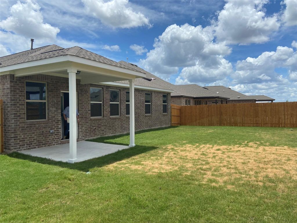 309 Akumal ST, Leander, TX 78641