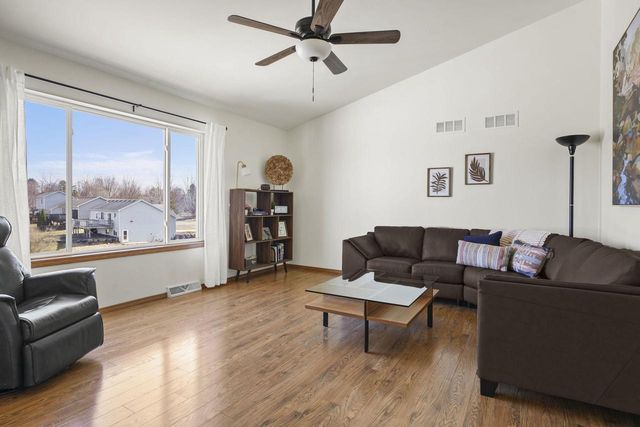 521 Military Ridge Drive, Verona, WI 53593