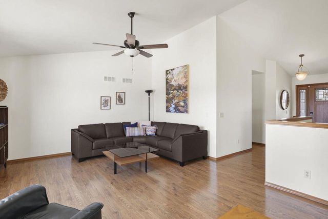 521 Military Ridge Drive, Verona, WI 53593