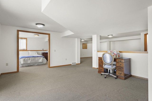 521 Military Ridge Drive, Verona, WI 53593