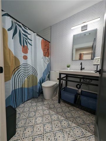 3143 Old Jonesboro Road, Atlanta, GA 30354