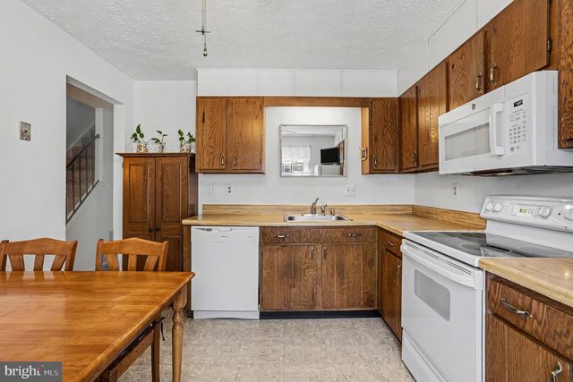 1004 LAKE FRONT DR, Edgewood, MD 21040