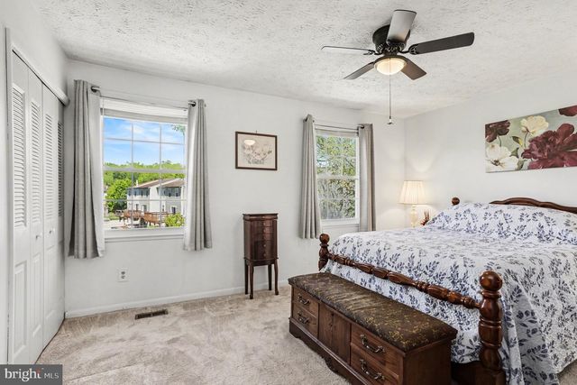 1004 LAKE FRONT DR, Edgewood, MD 21040
