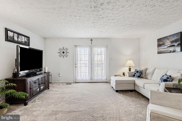 1004 LAKE FRONT DR, Edgewood, MD 21040