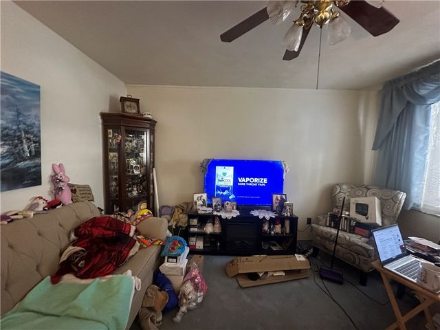 83 Frazier Avenue, Mckees Rocks, PA 15136