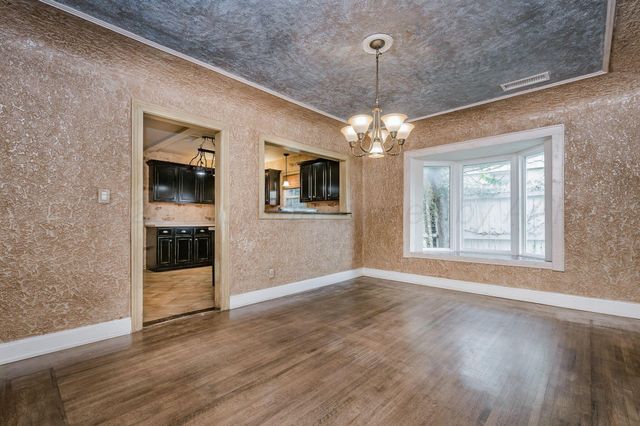 2422 S WASHINGTON Street, Amarillo, TX 79109