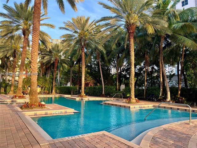 17100 N Bay Rd 1309, Sunny Isles Beach, FL 33160