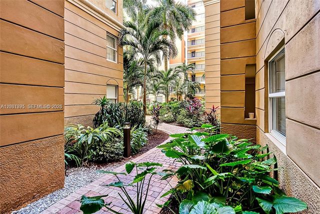 17100 N Bay Rd 1309, Sunny Isles Beach, FL 33160