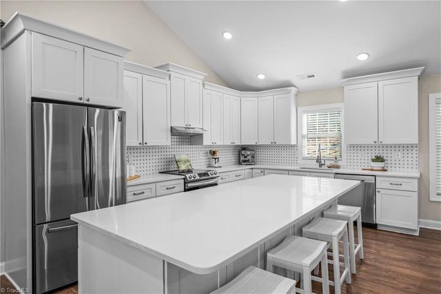 148 Kanah Court, Winston-salem, NC 27107