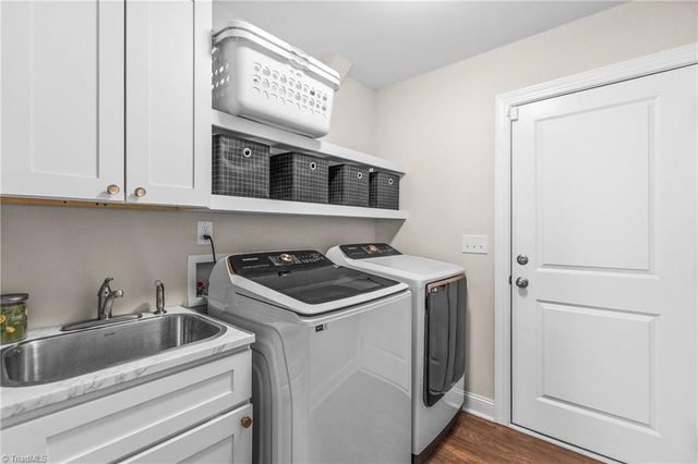 148 Kanah Court, Winston-salem, NC 27107