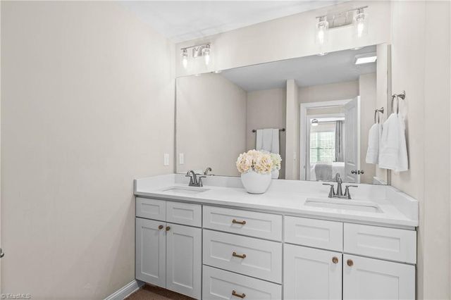 148 Kanah Court, Winston-salem, NC 27107