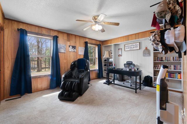 1930 Airpark Road, Wynne, AR 72396