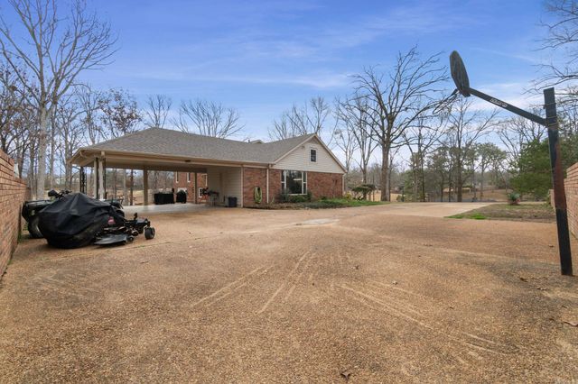 1930 Airpark Road, Wynne, AR 72396