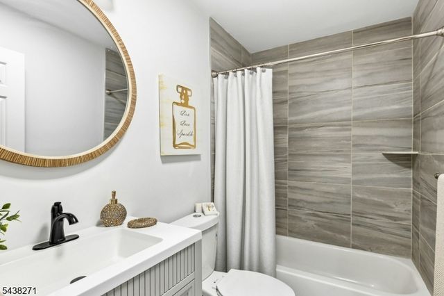 121 Beverly Hill Ter, Woodbridge Twp., NJ 07095