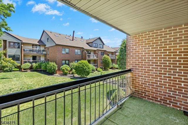 121 Beverly Hill Ter, Woodbridge Twp., NJ 07095