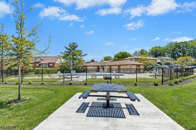 121 Beverly Hill Ter, Woodbridge Twp., NJ 07095