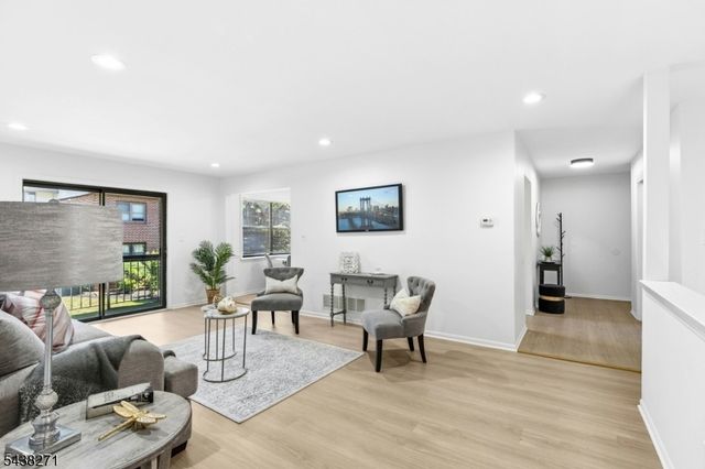 121 Beverly Hill Ter, Woodbridge Twp., NJ 07095