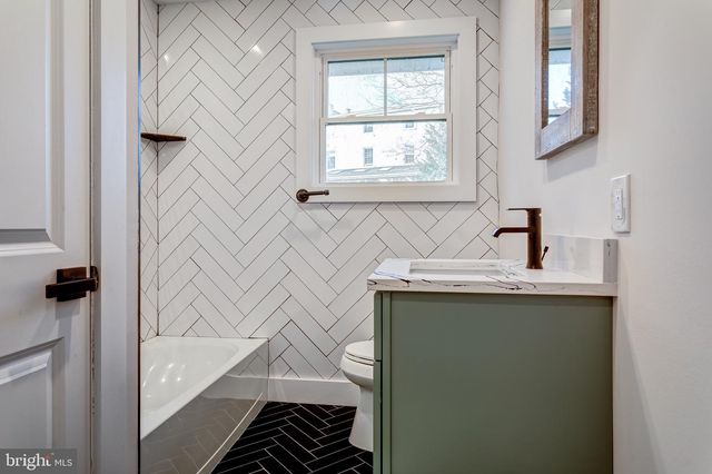 308 LENOX RD, Havertown, PA 19083