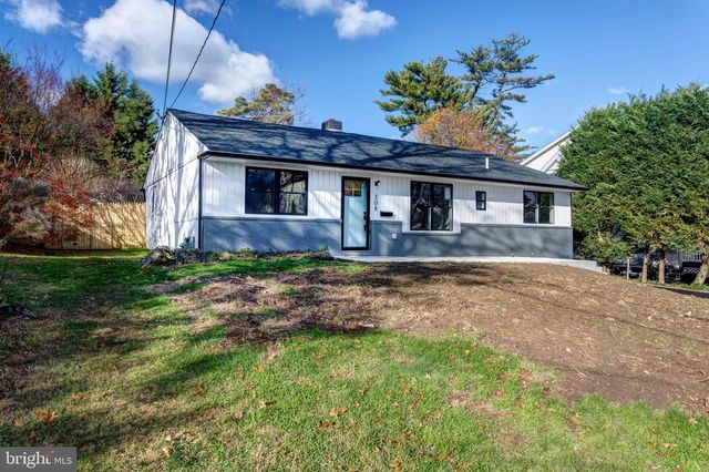 308 LENOX RD, Havertown, PA 19083