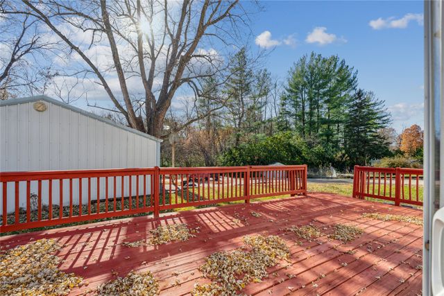 610 E Competine Street, Knoxville, IA 50138