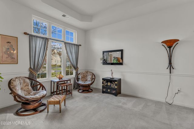 33 Quincy Terrace, Barnegat, NJ 08005