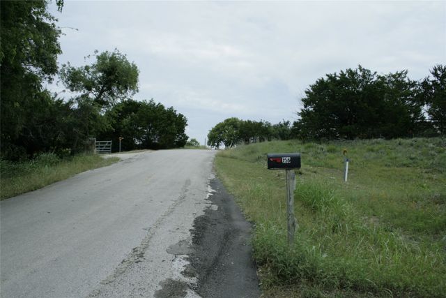 652 Woodhaven Drive, Springtown, TX 76082