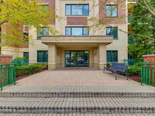 5 W Central Road 512, Mount Prospect, IL 60056