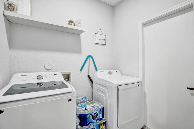 9814 NW 1st Manor, Coral Springs, FL 33071