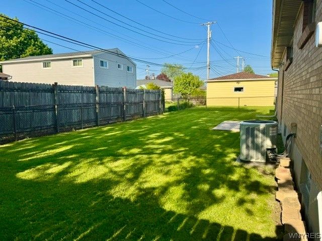 14 Lydia Lane, Cheektowaga, NY 14225