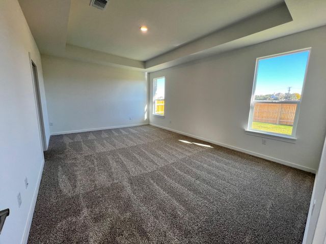 1920 Crooked Creek ST, Leander, TX 78641