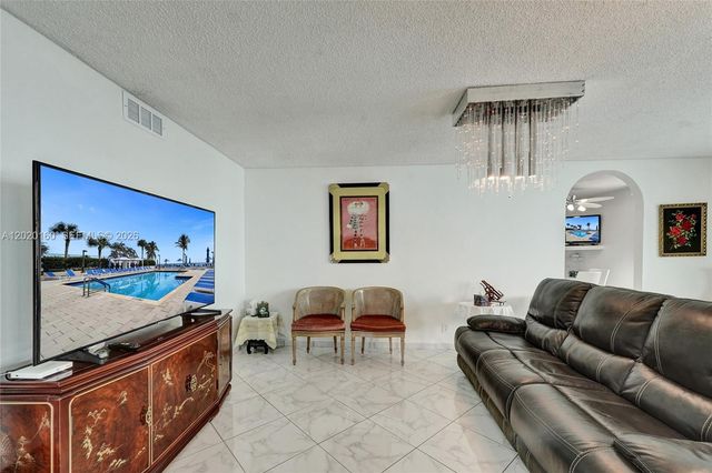 1920 S Ocean Drive 16B, Hallandale Beach, FL 33009
