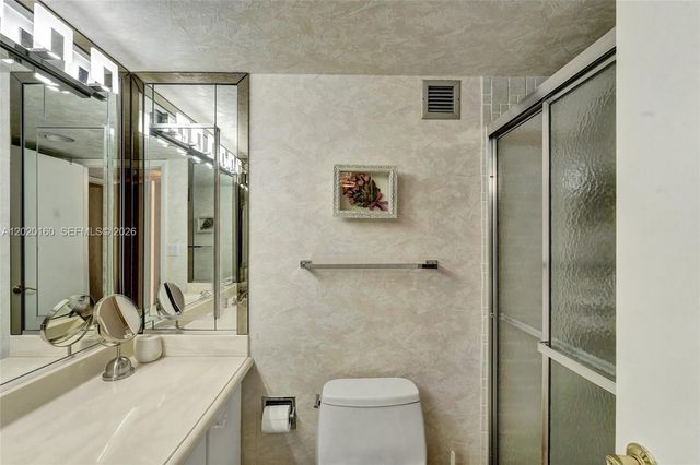 1920 S Ocean Drive 16B, Hallandale Beach, FL 33009