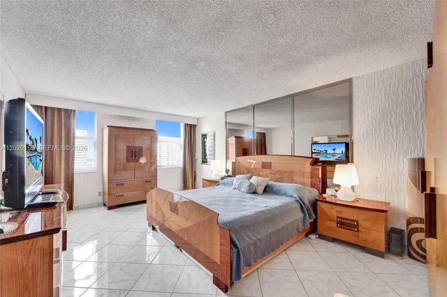 1920 S Ocean Drive 16B, Hallandale Beach, FL 33009