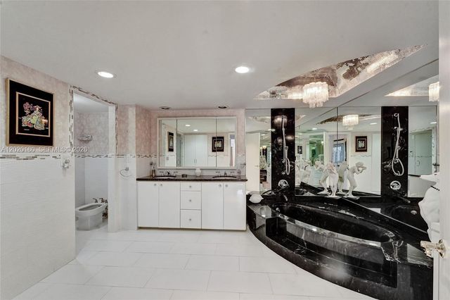 1920 S Ocean Drive 16B, Hallandale Beach, FL 33009