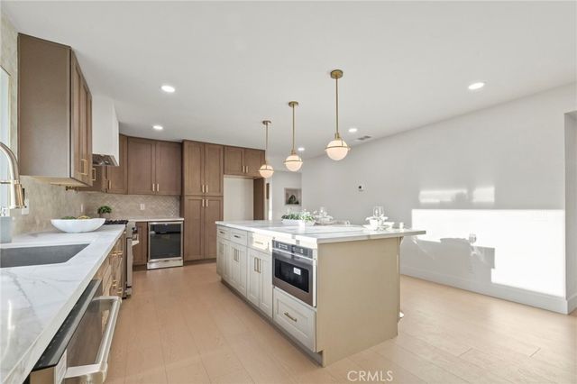 1917 N Omalley Way, Upland, CA 91784