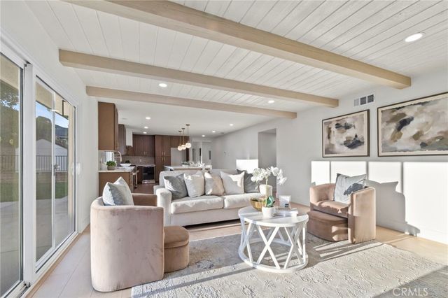 1917 N Omalley Way, Upland, CA 91784