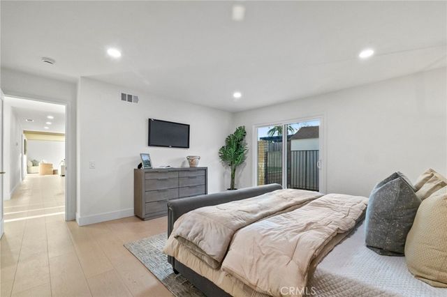 1917 N Omalley Way, Upland, CA 91784