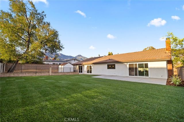 1917 N Omalley Way, Upland, CA 91784